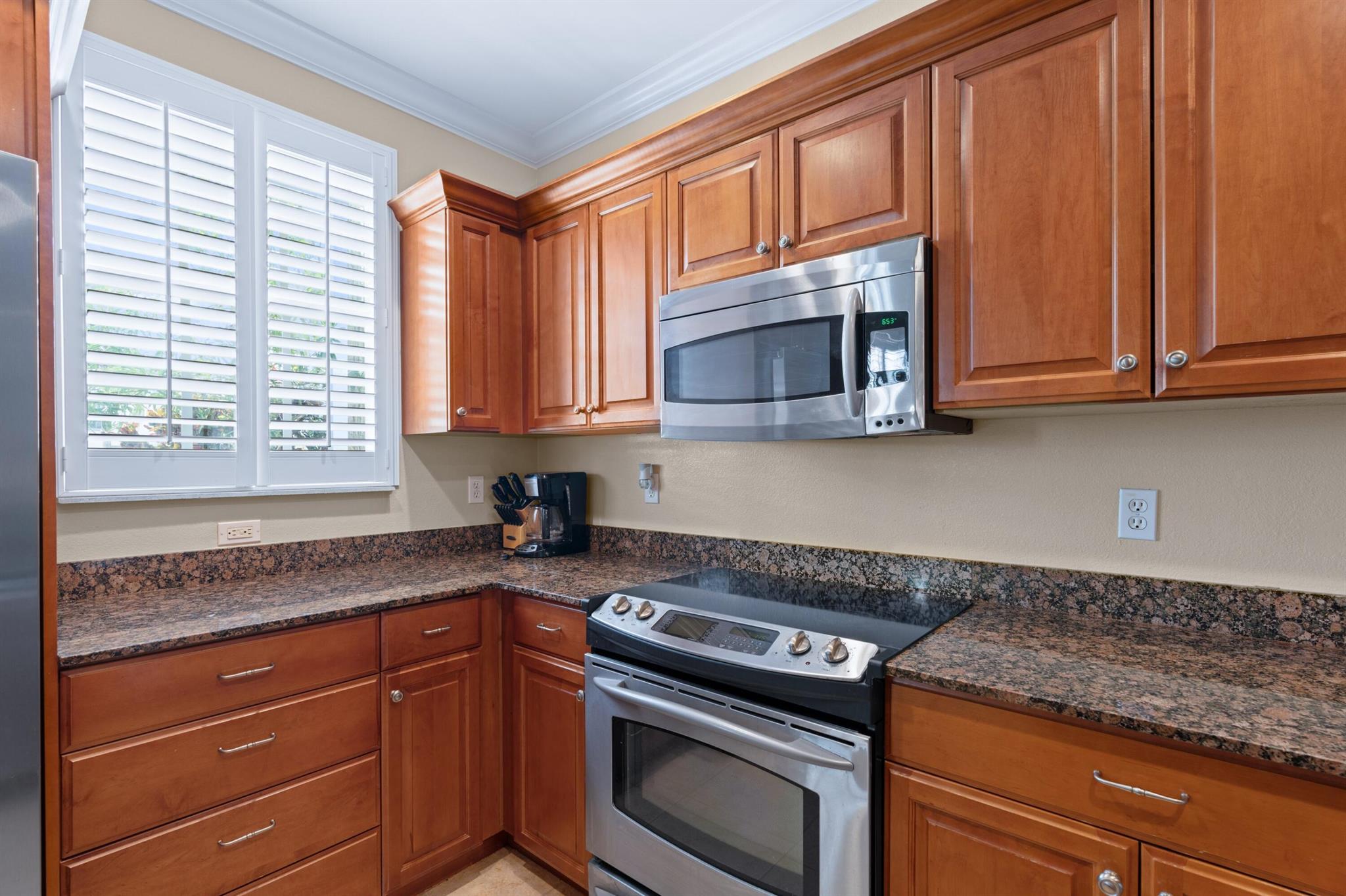 328 W Pine Street 22
