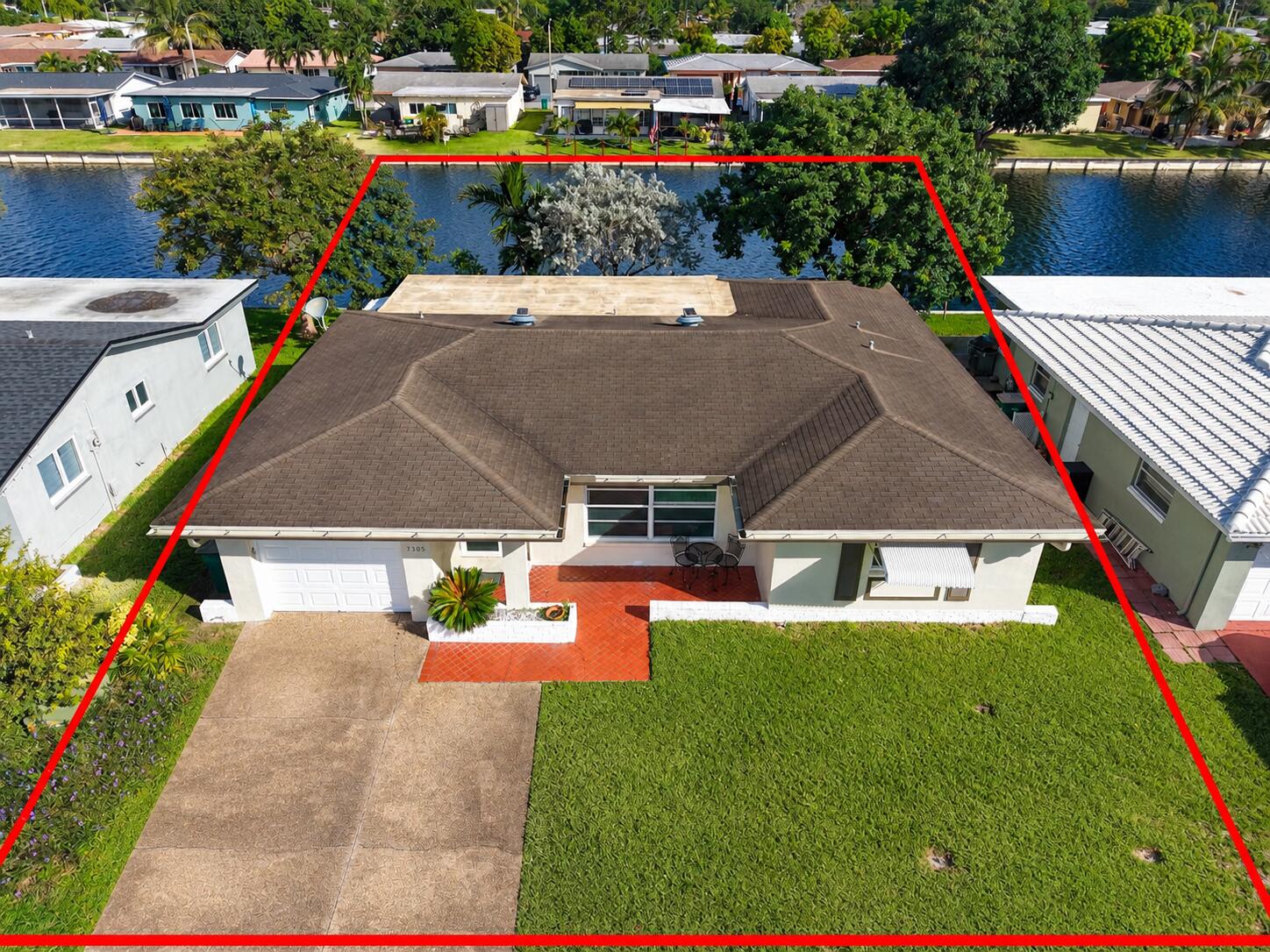 7305 NW 58TH Court