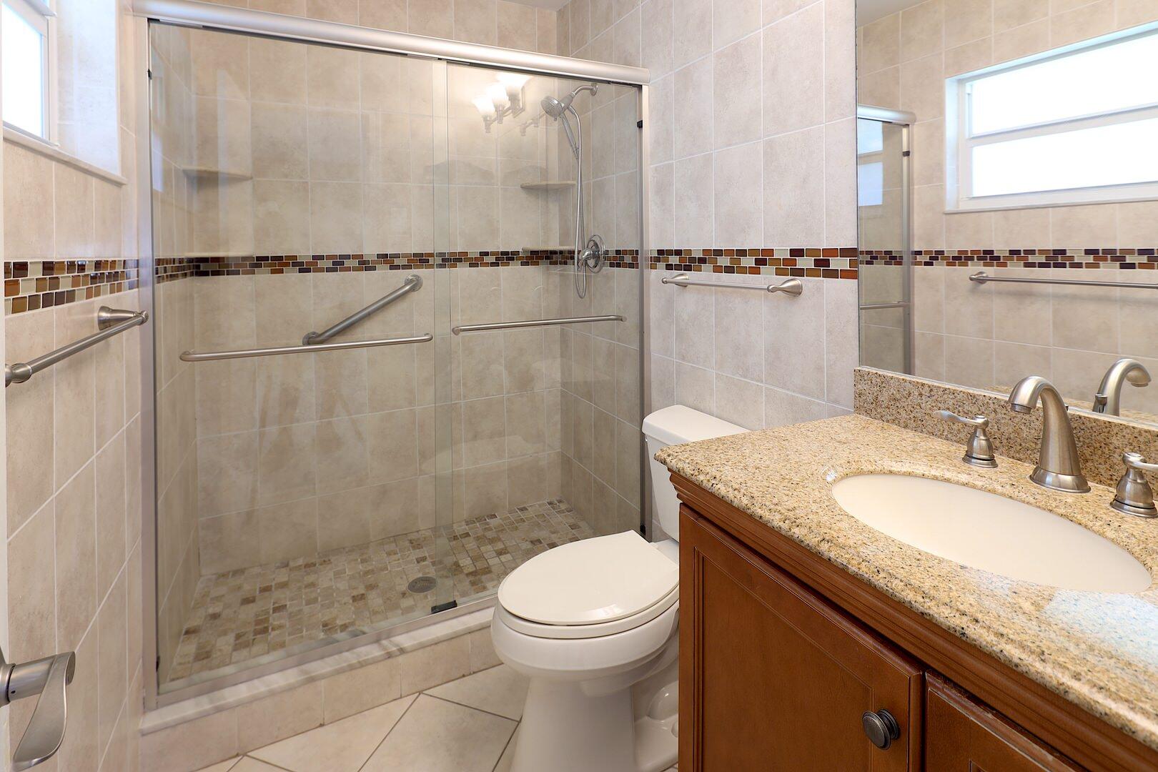 7305 NW 58TH Court