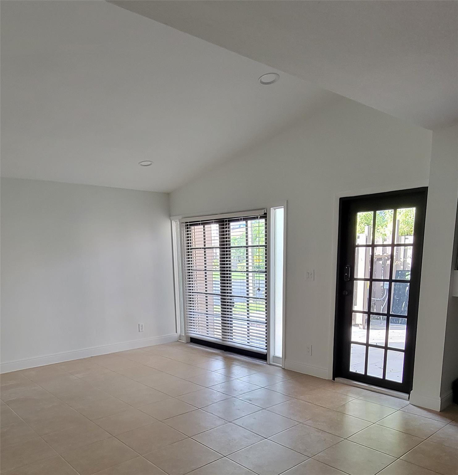 971 NW 122nd Ter