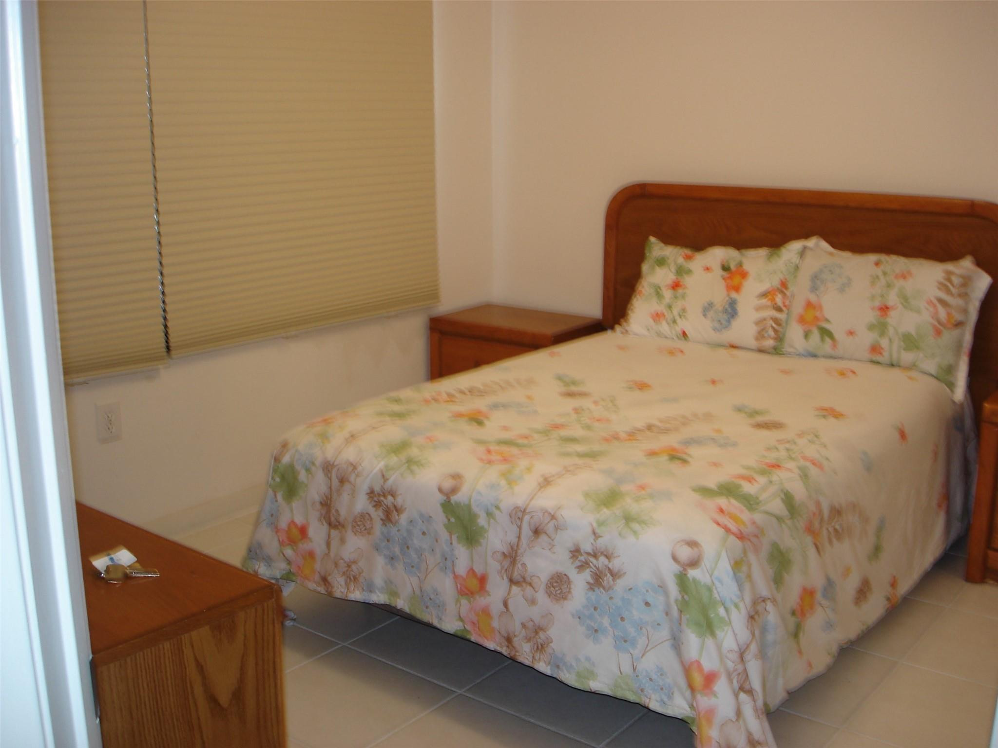 CENTURY VILLAGE PLYMOUTH - Residential