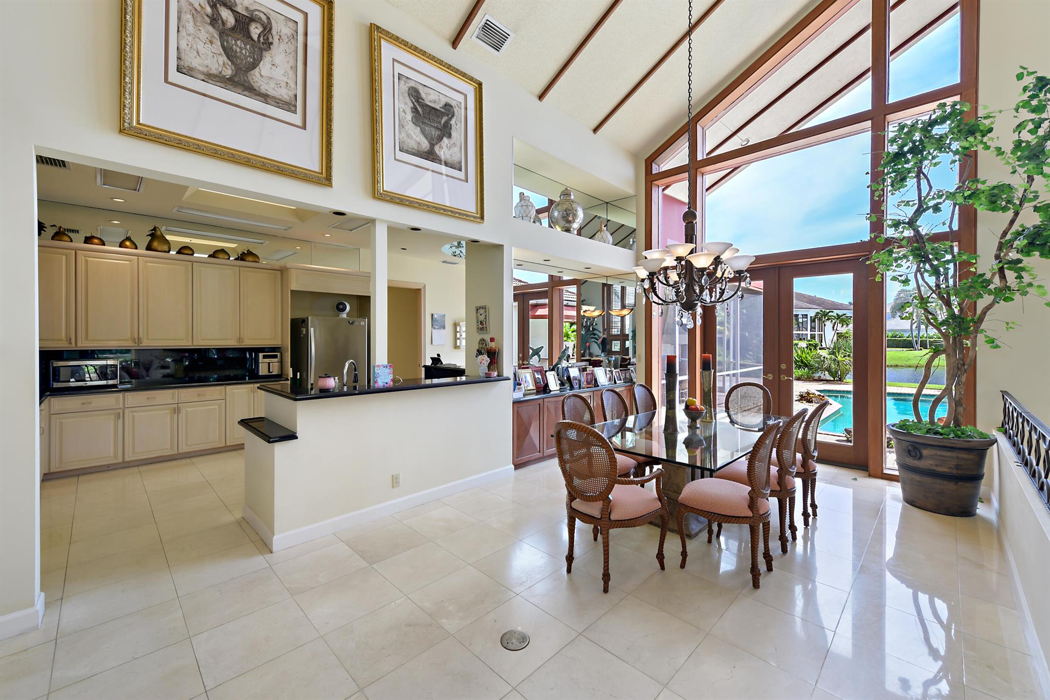 ST ANDREWS COUNTRY CLUB - Residential