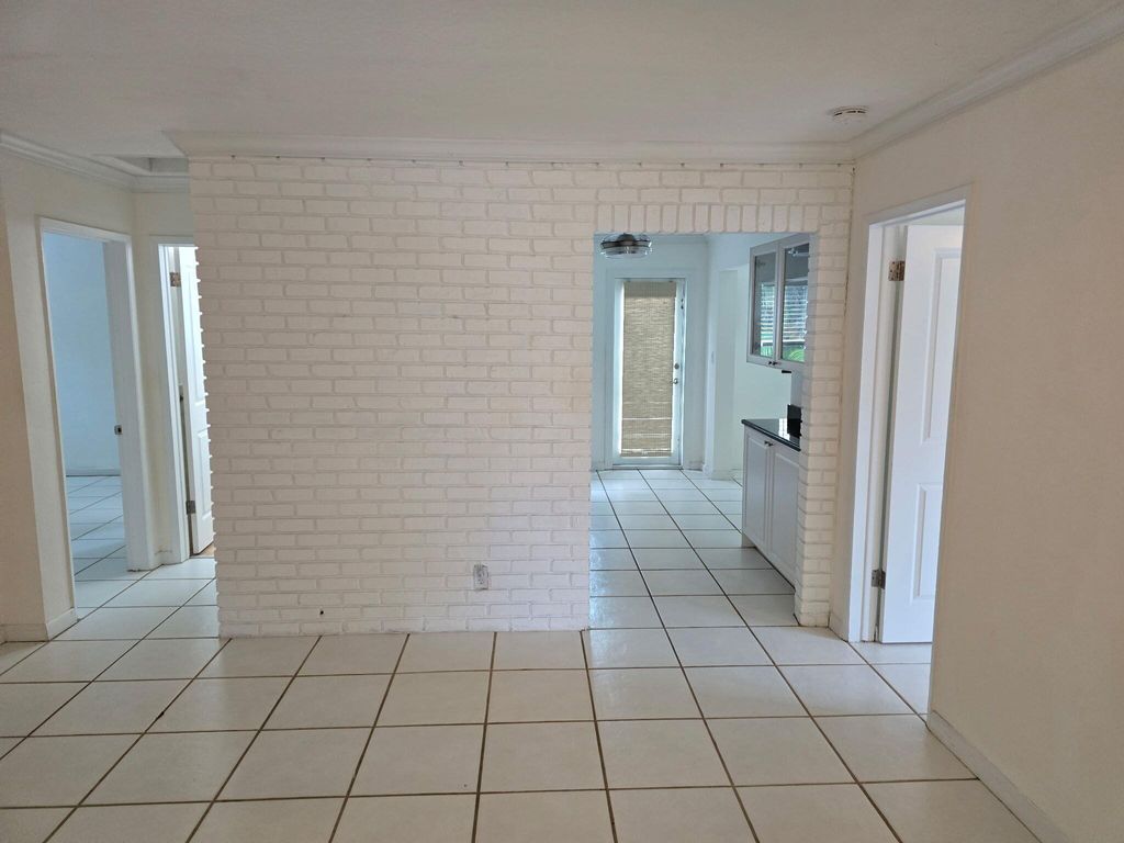 Photo of 5631 NE 5th Avenue, Oakland Park, FL 33334 (MLS # B26041433)