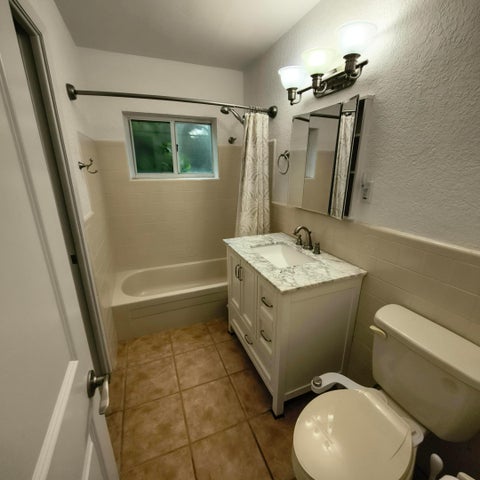 Tiny photo for 5631 NE 5th Terrace, Oakland Park, FL 33334 (MLS # B26041433)