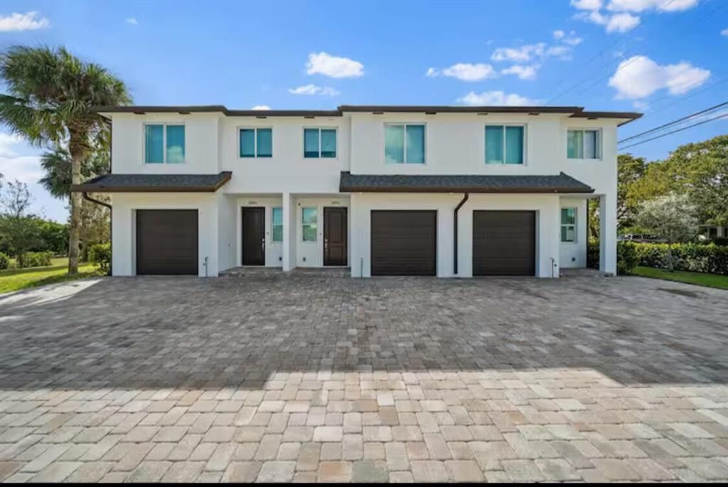 Photo of 1559 W 26th Court #3, Riviera Beach, FL 33404 (MLS # F10546017)