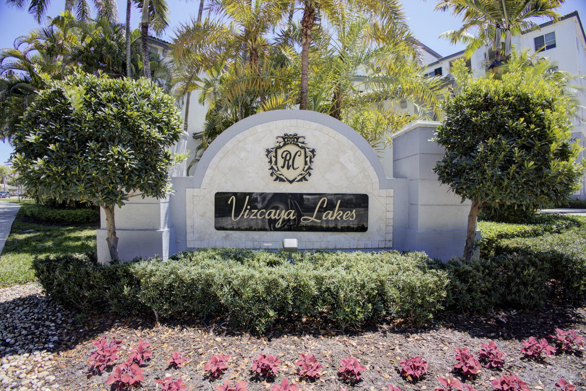 VIZCAYA LAKES CONDO - Residential