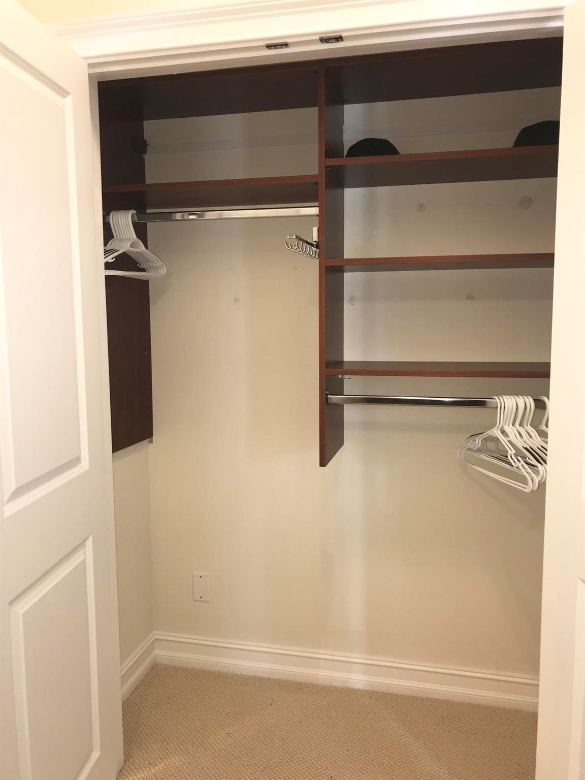 BAY COLONY CONDO - Residential Lease