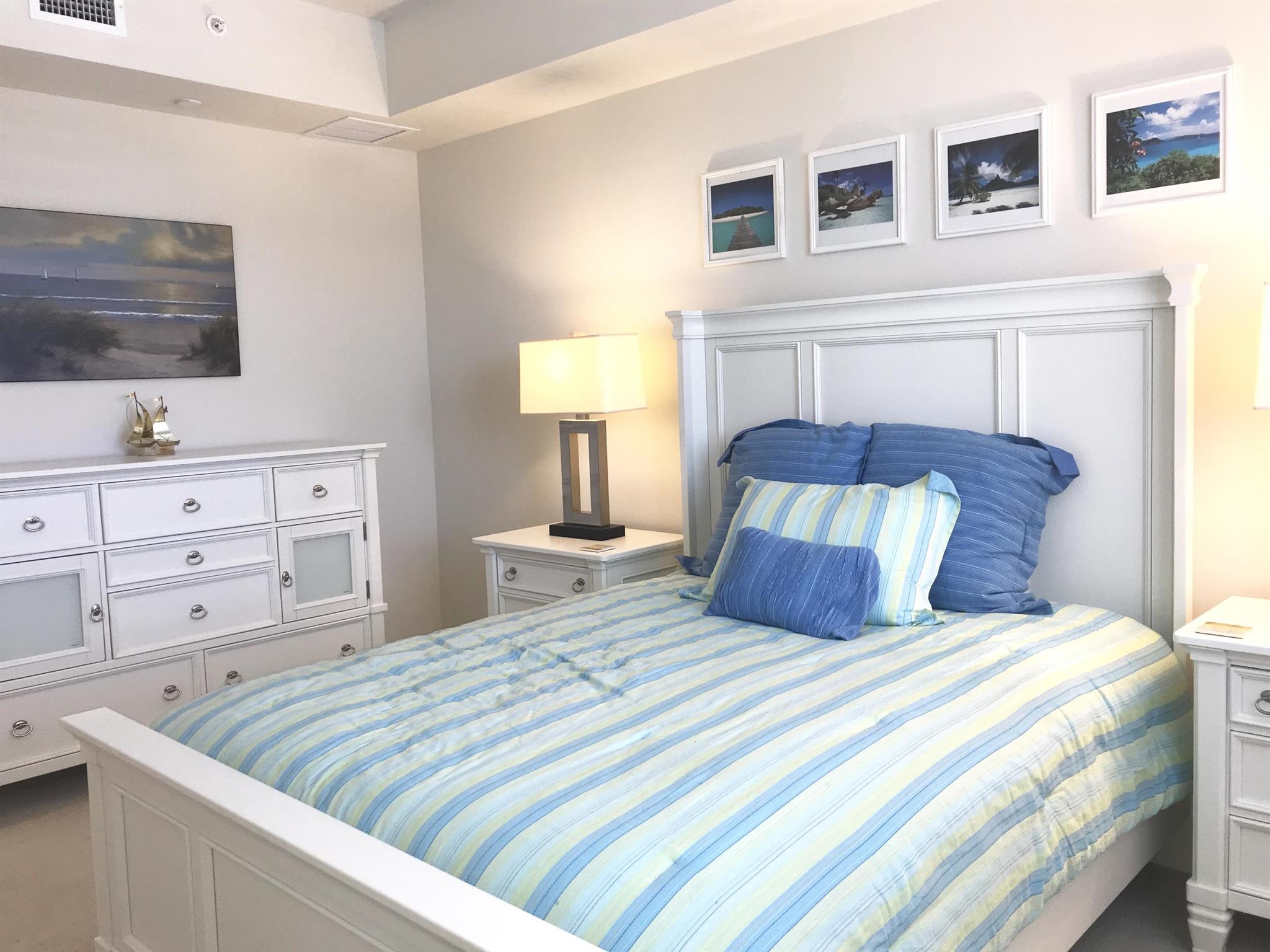 BAY COLONY CONDO - Residential Lease