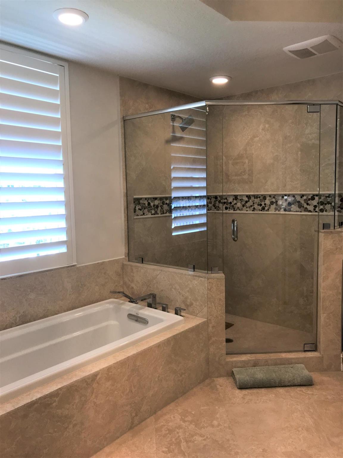 BAY COLONY CONDO - Residential Lease