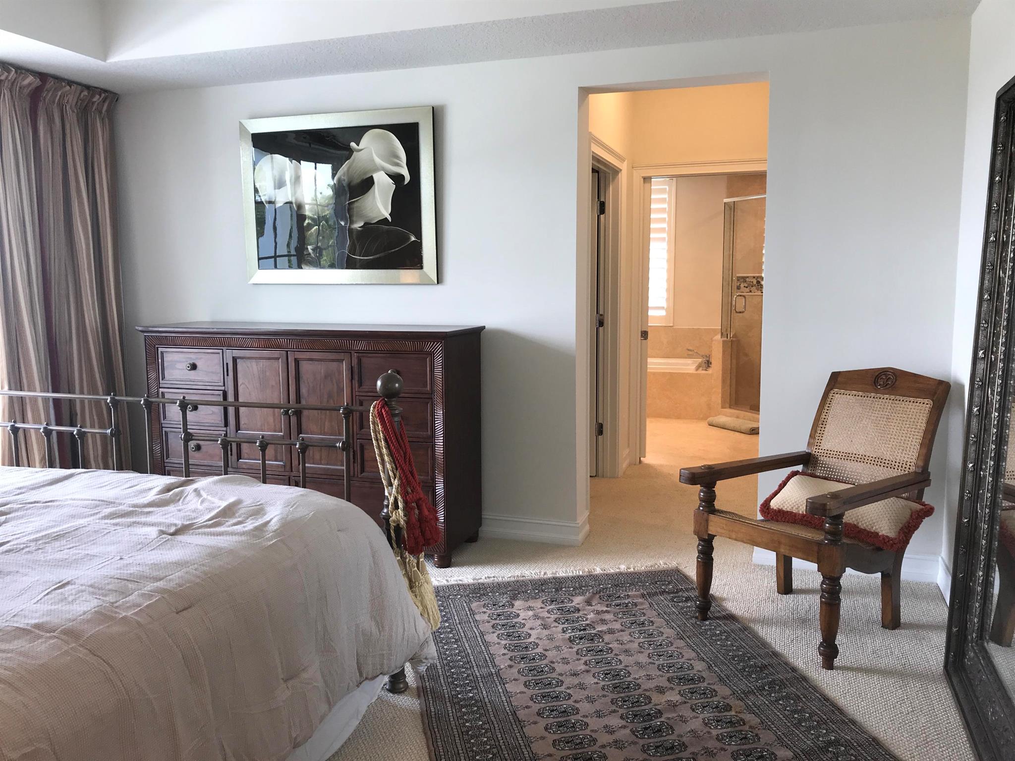 BAY COLONY CONDO - Residential Lease