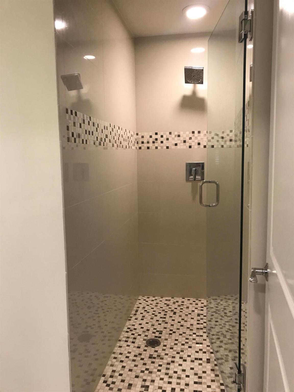 BAY COLONY CONDO - Residential Lease