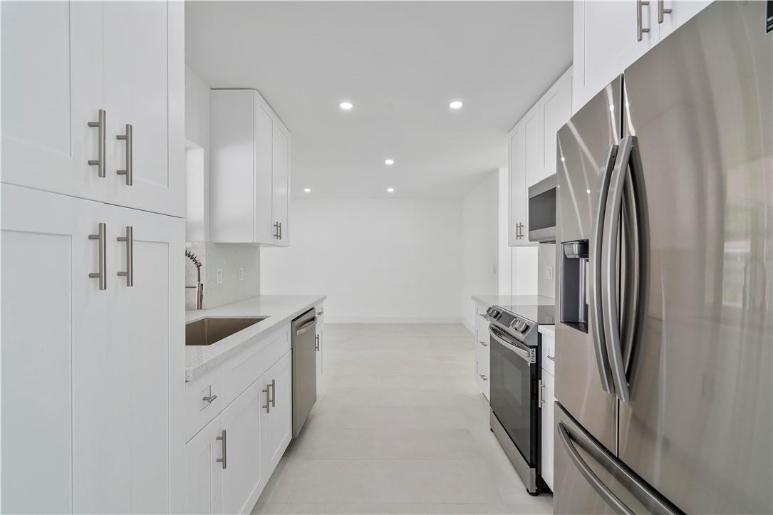 Imperial Point 3rd Sec 55 - Residential