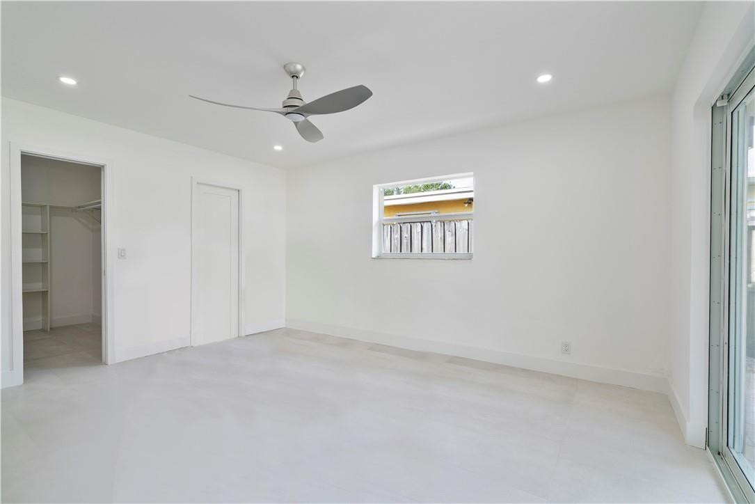 Imperial Point 3rd Sec 55 - Residential