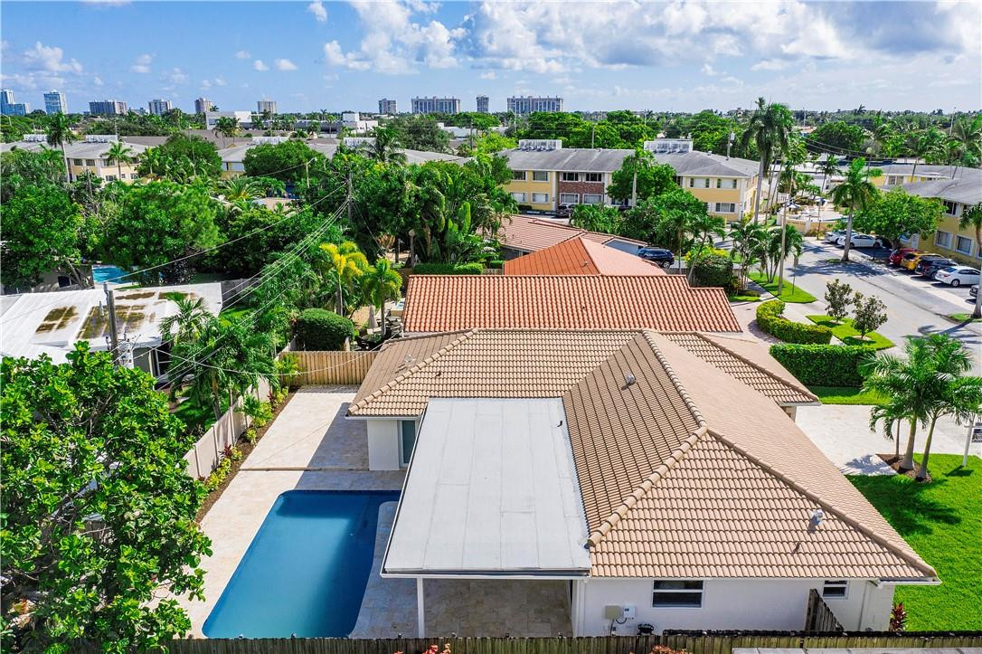 Imperial Point 3rd Sec 55 - Residential