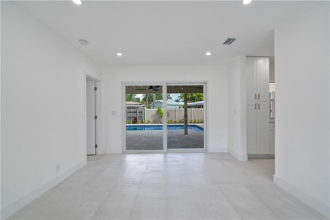 Imperial Point 3rd Sec 55 - Residential
