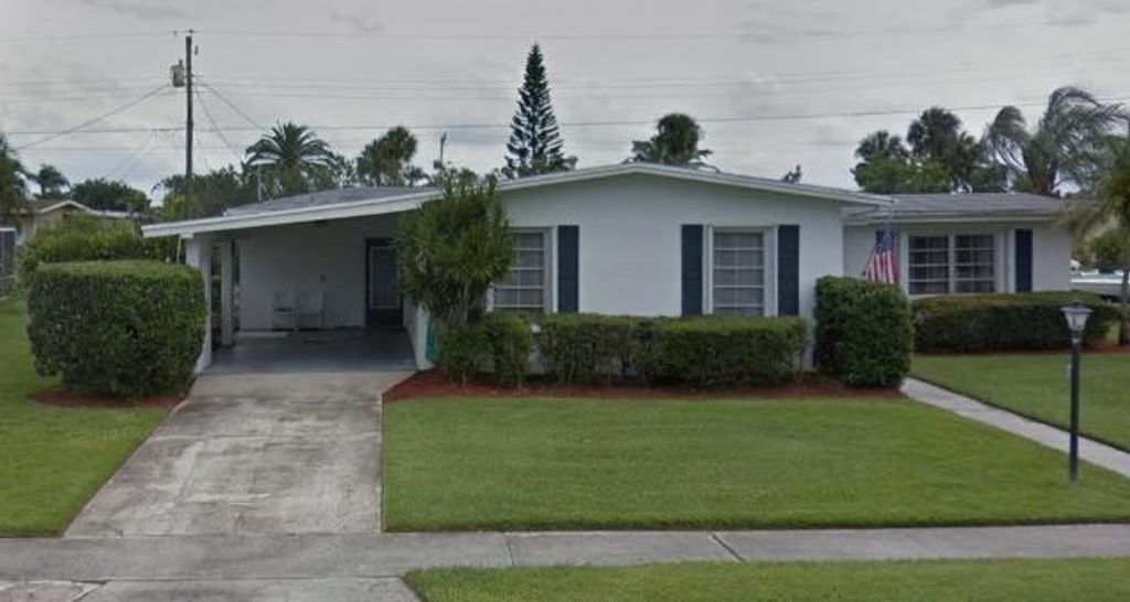 Photo of 2867 SE Wiltshire Terrace, Port Saint Lucie, FL 34953 (MLS # R10722611)