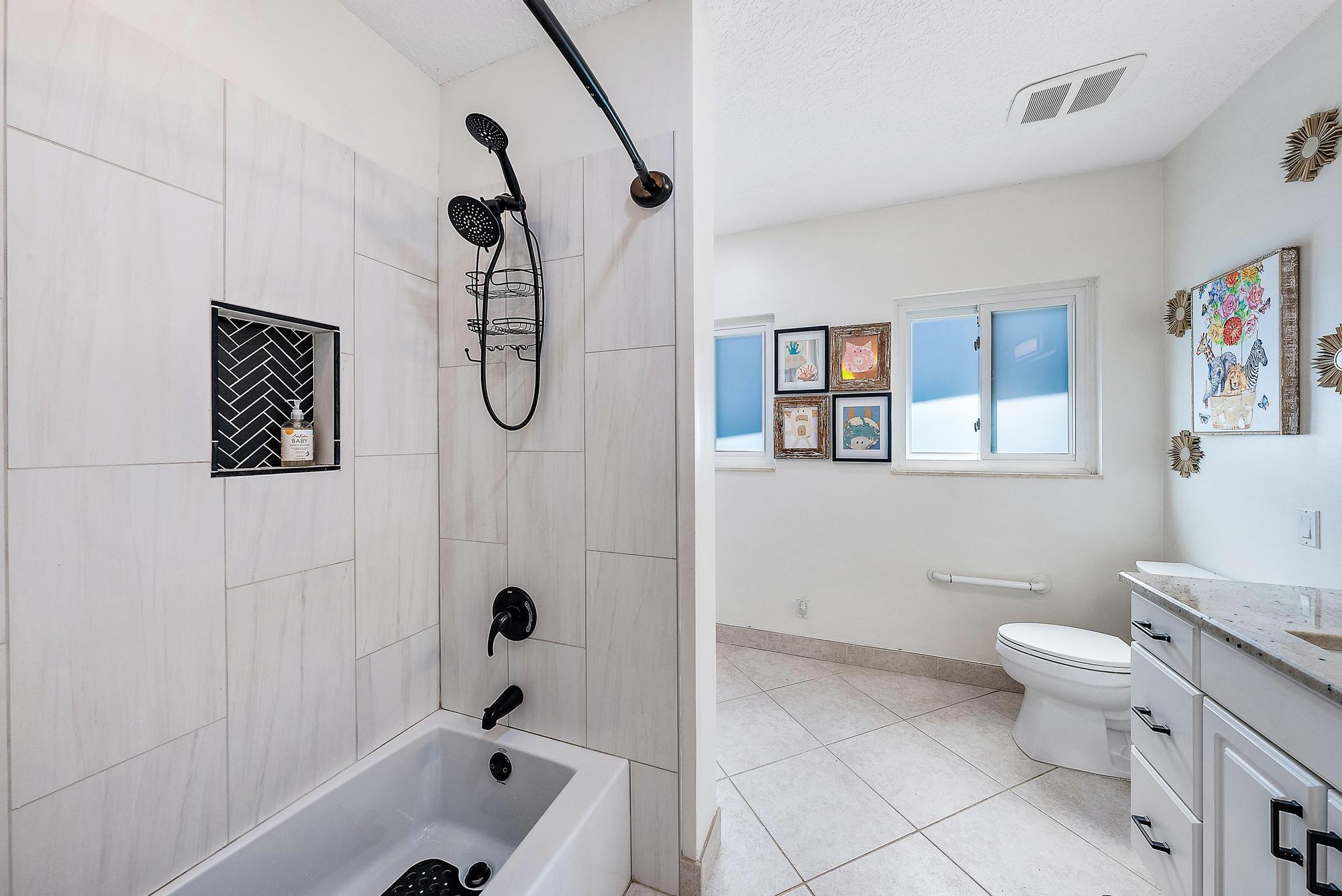 BROADWAY SECTION OF ST LUCIE ESTATES SUBDIVISION - Residential Lease