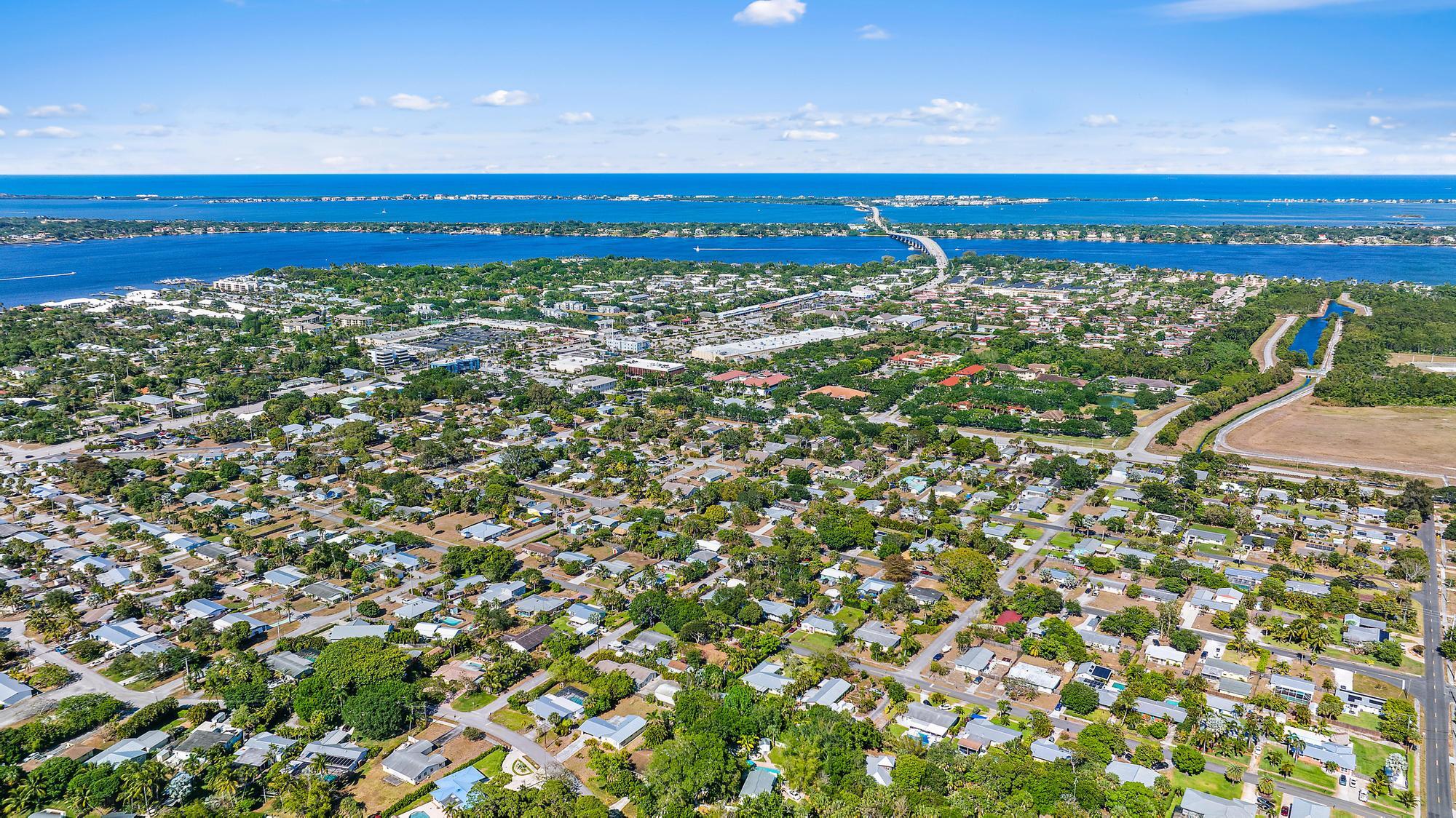 BROADWAY SECTION OF ST LUCIE ESTATES SUBDIVISION - Residential Lease