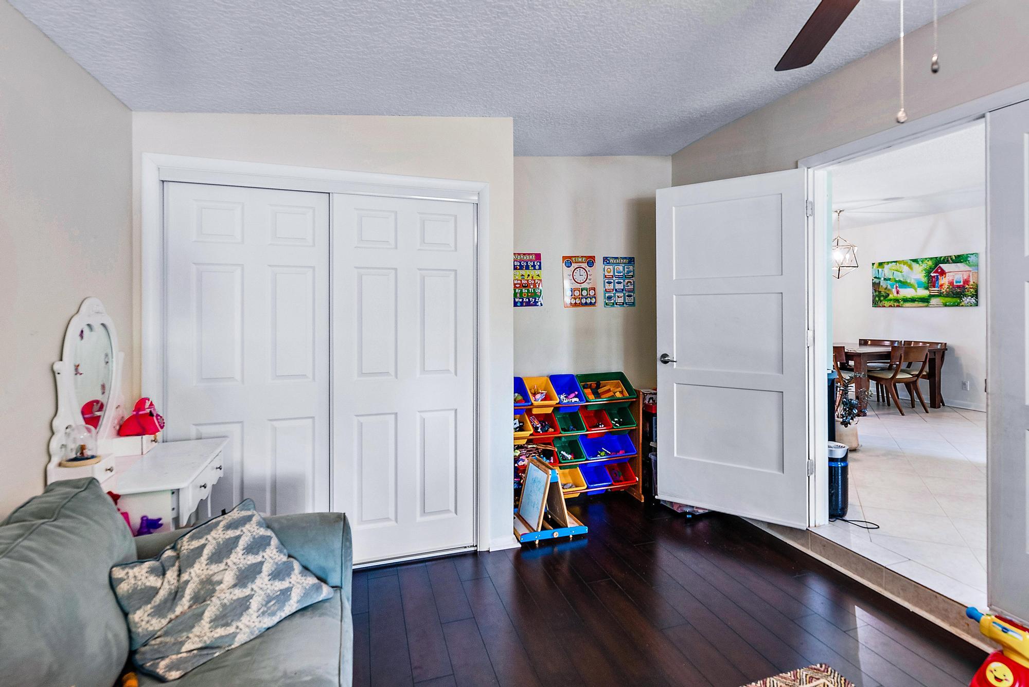 BROADWAY SECTION OF ST LUCIE ESTATES SUBDIVISION - Residential Lease