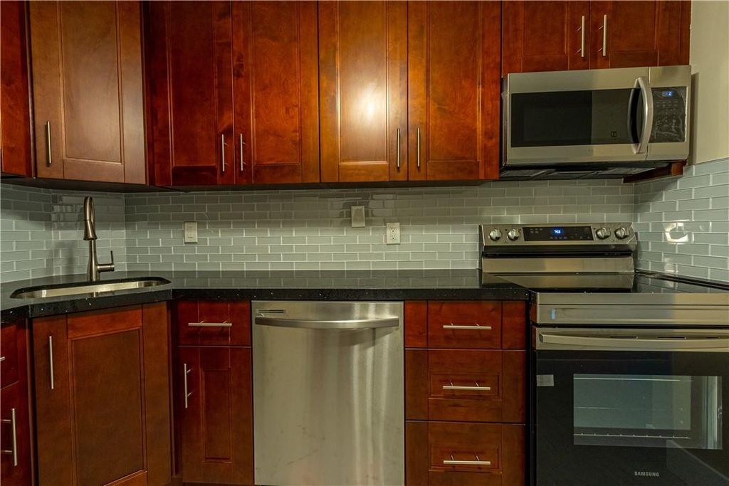 Photo of 3125 Oakland Shores Drive #B107, Oakland Park, FL 33309 (MLS # F10537280)