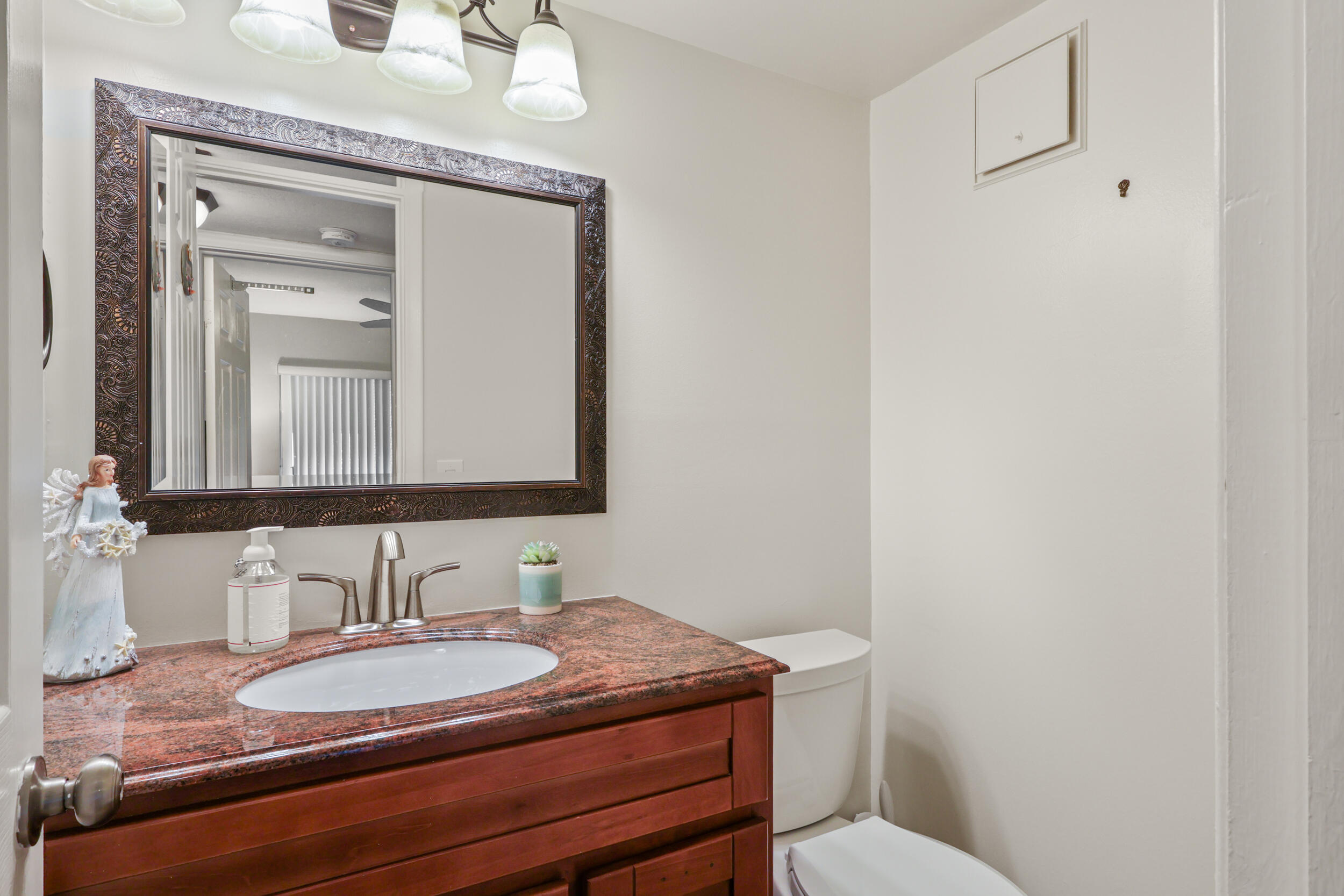 FARNHAM M CONDO - Residential