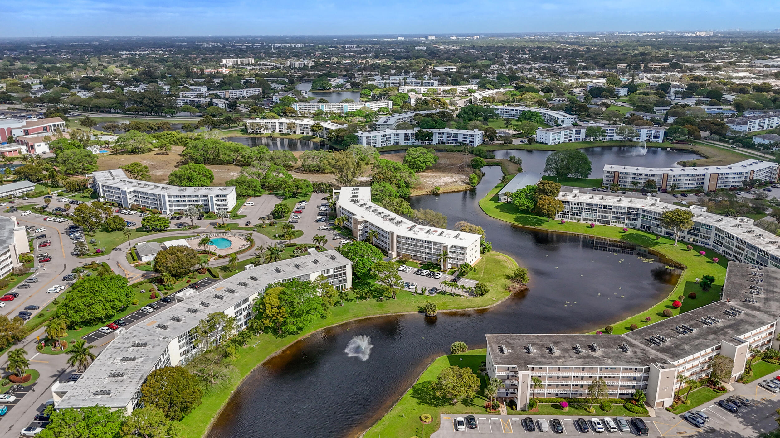 FARNHAM M CONDO - Residential