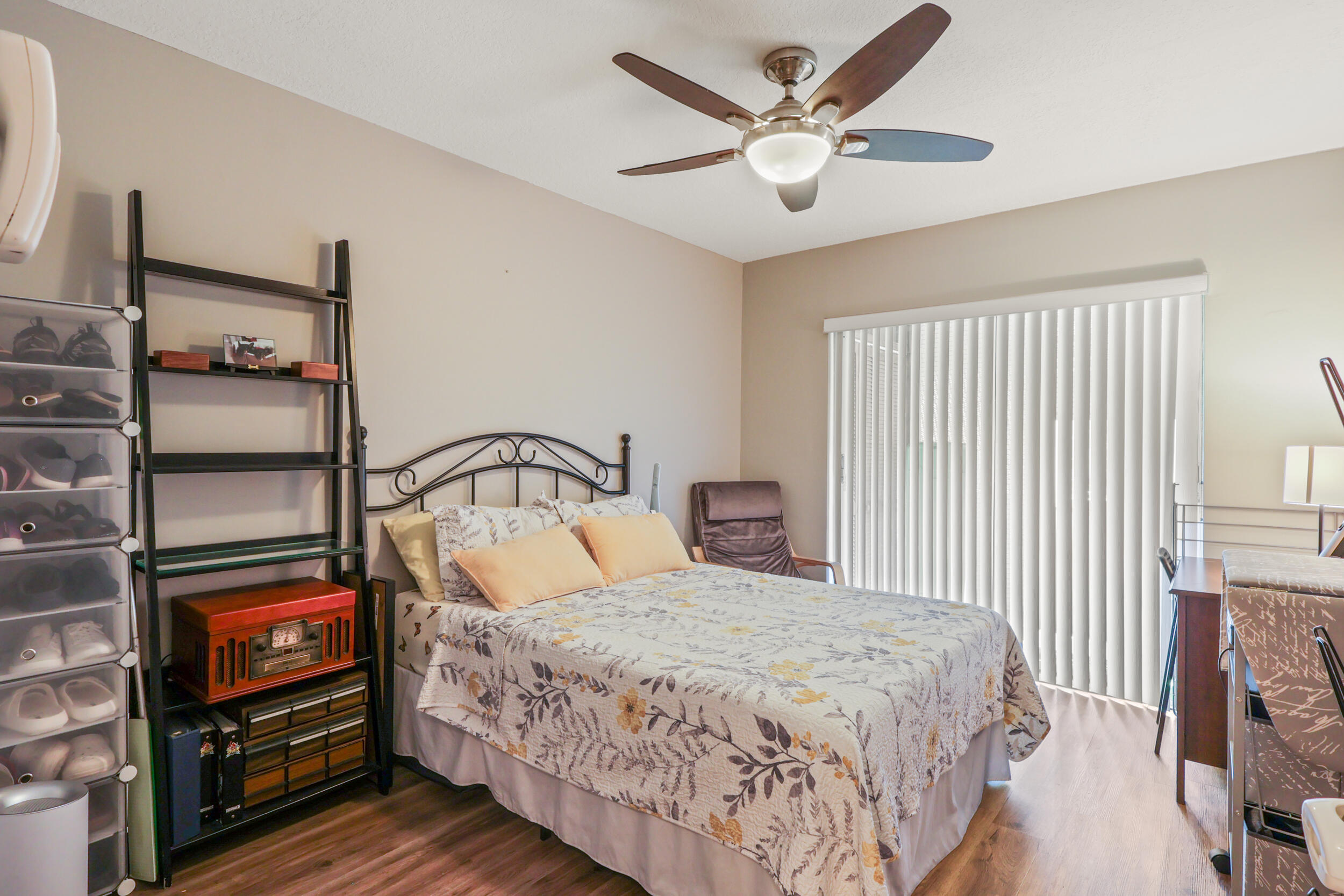 FARNHAM M CONDO - Residential