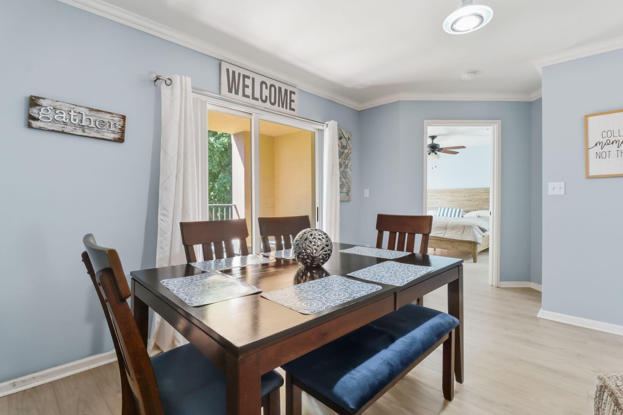 HYPOLUXOS MARINERS CAY CO - Residential Lease