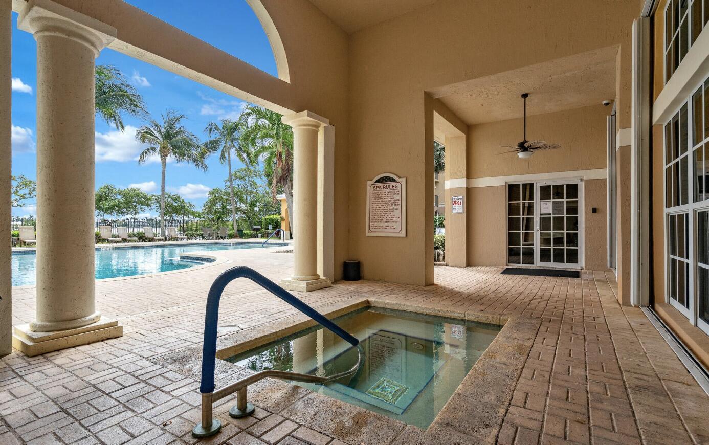 HYPOLUXOS MARINERS CAY CO - Residential Lease