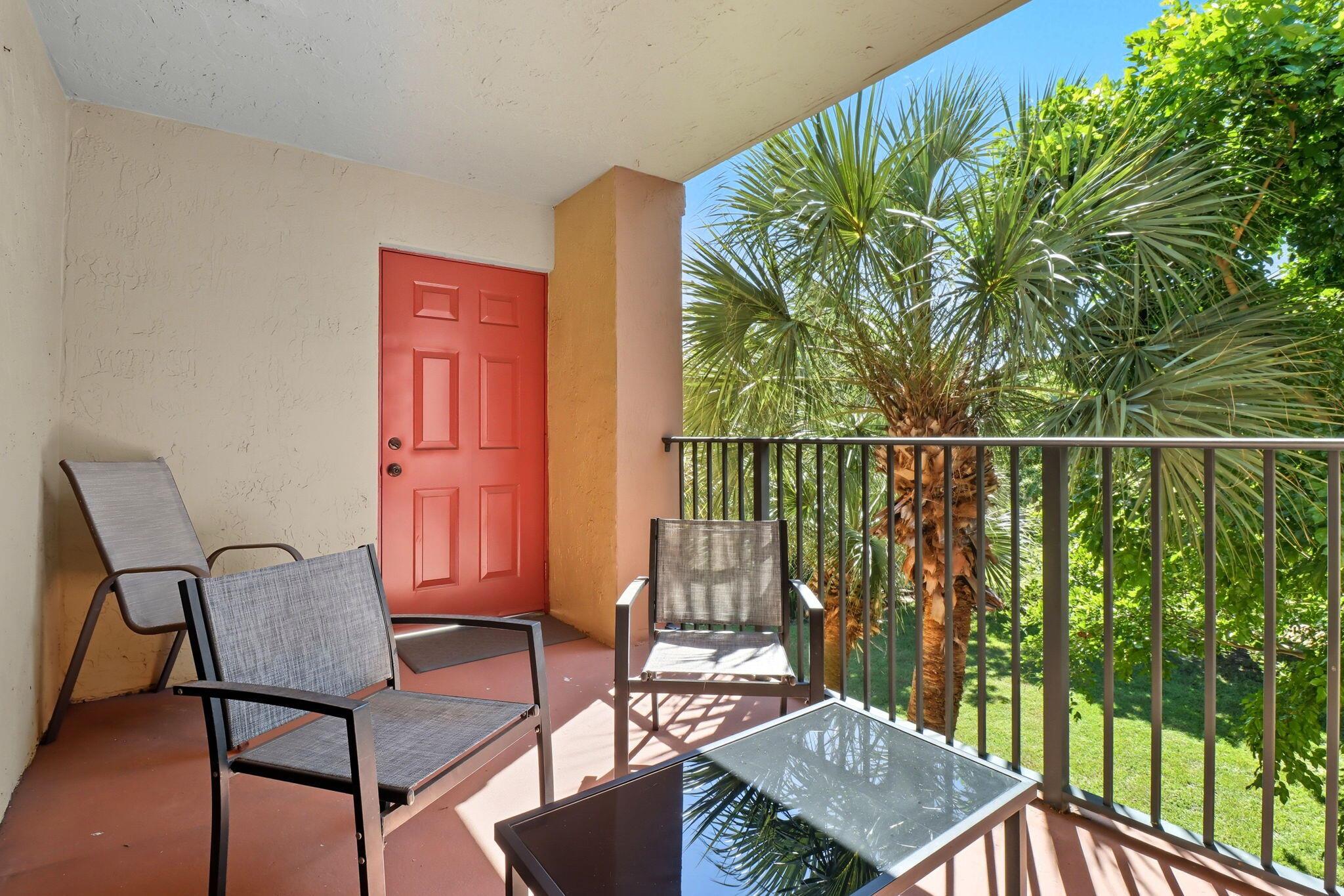 HYPOLUXOS MARINERS CAY CO - Residential Lease