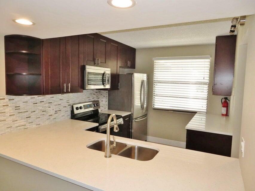 WHITEHALL VILLAGE - Residential