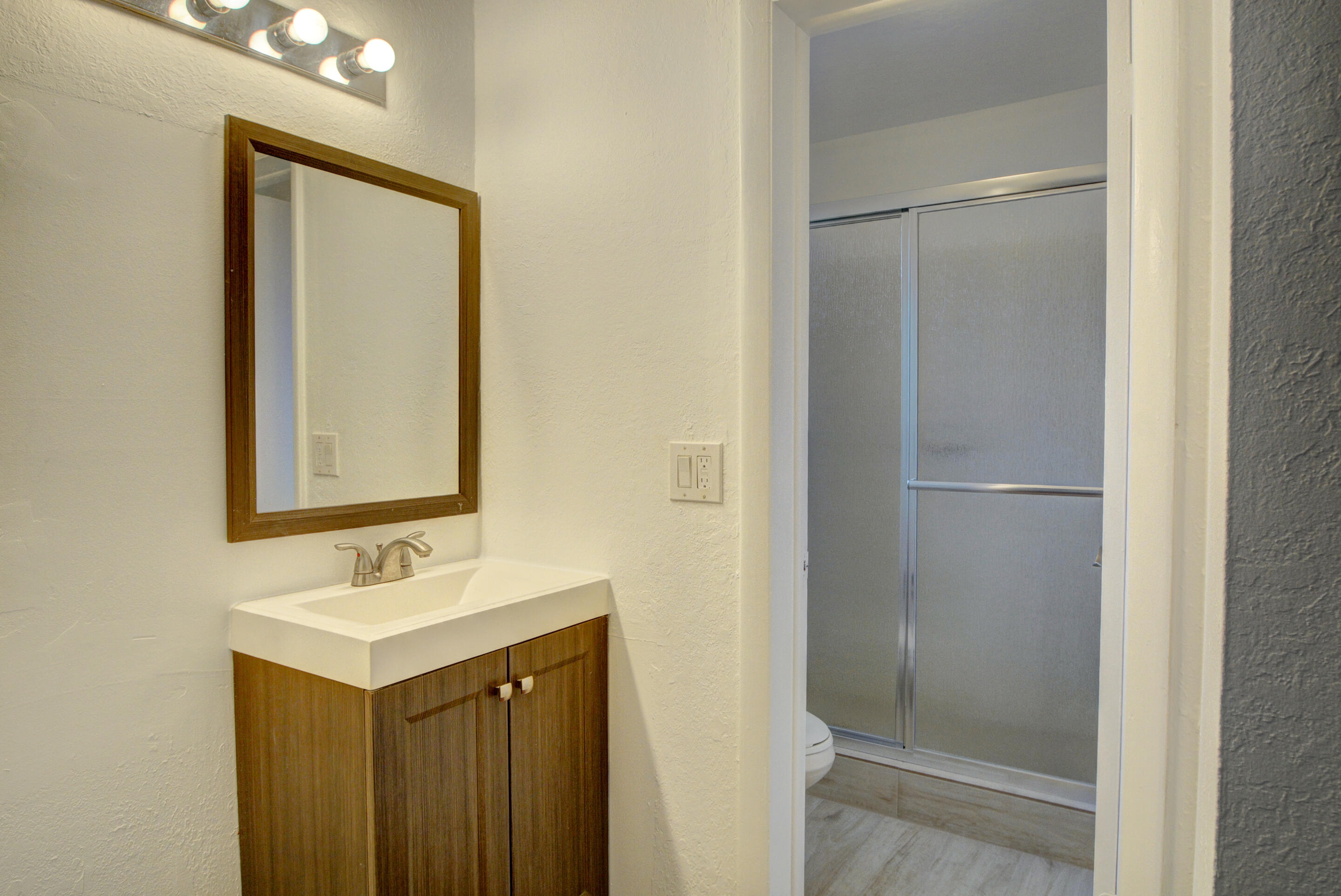 ARBOR KEYS CONDO - Residential