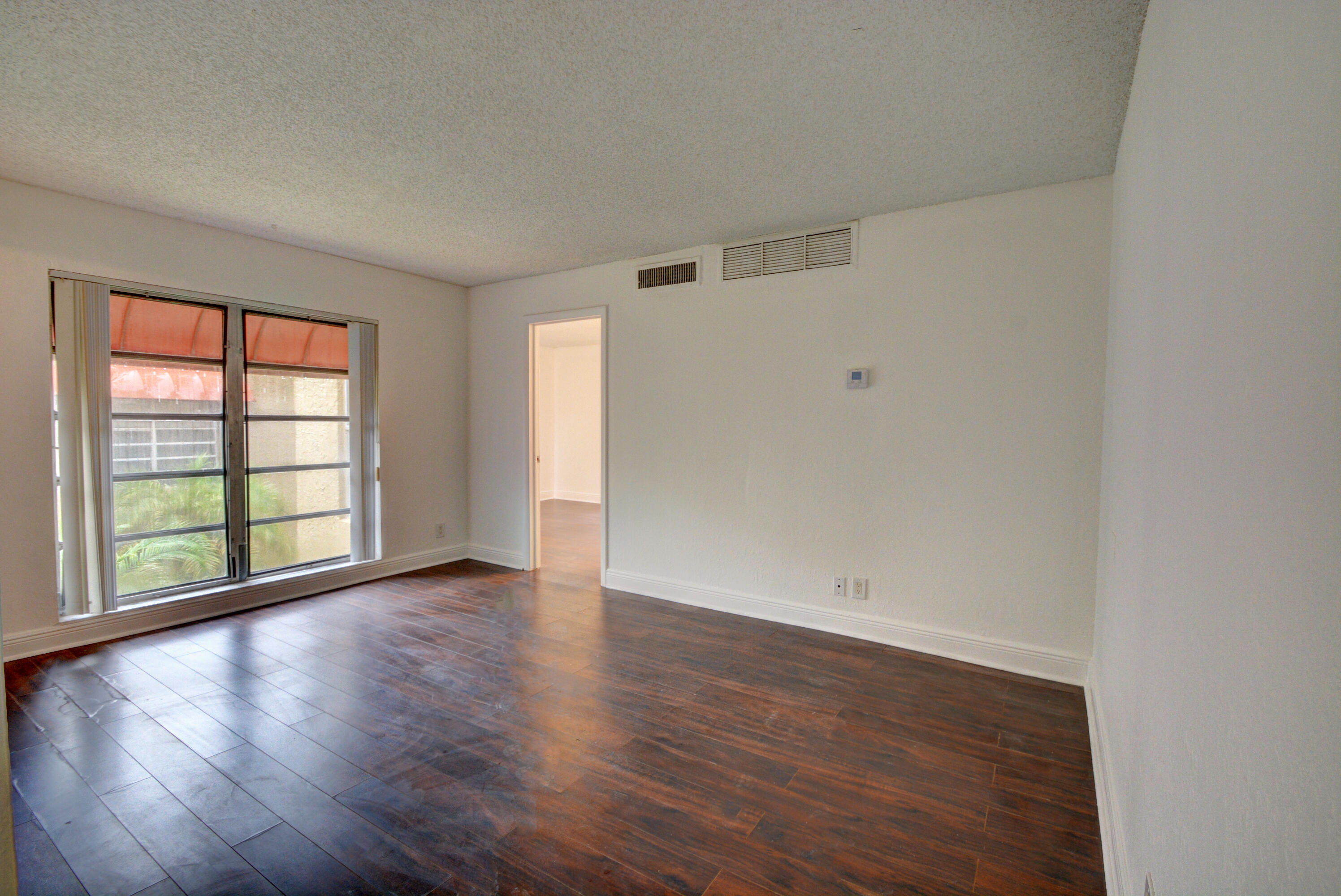 ARBOR KEYS CONDO - Residential