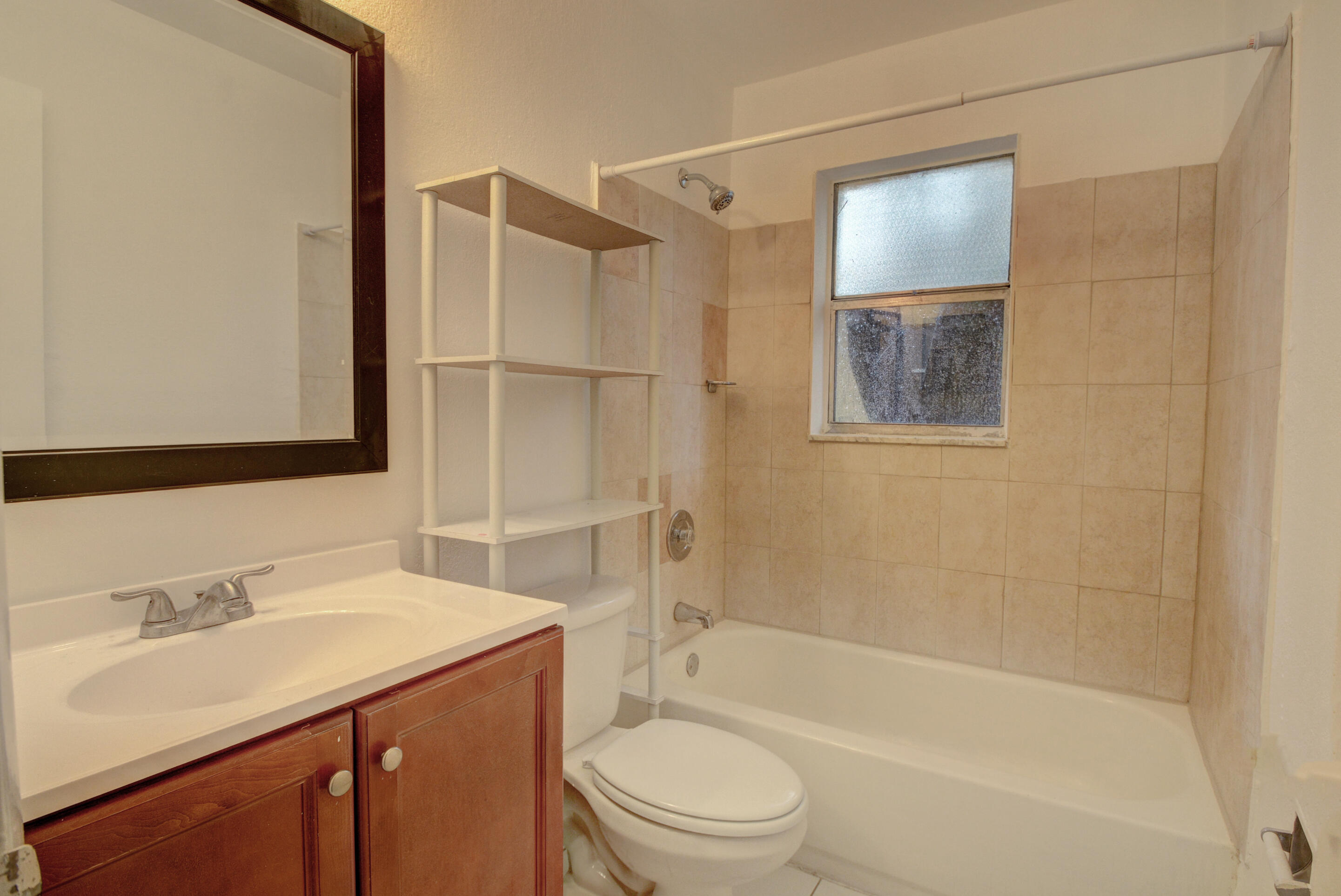 ARBOR KEYS CONDO - Residential