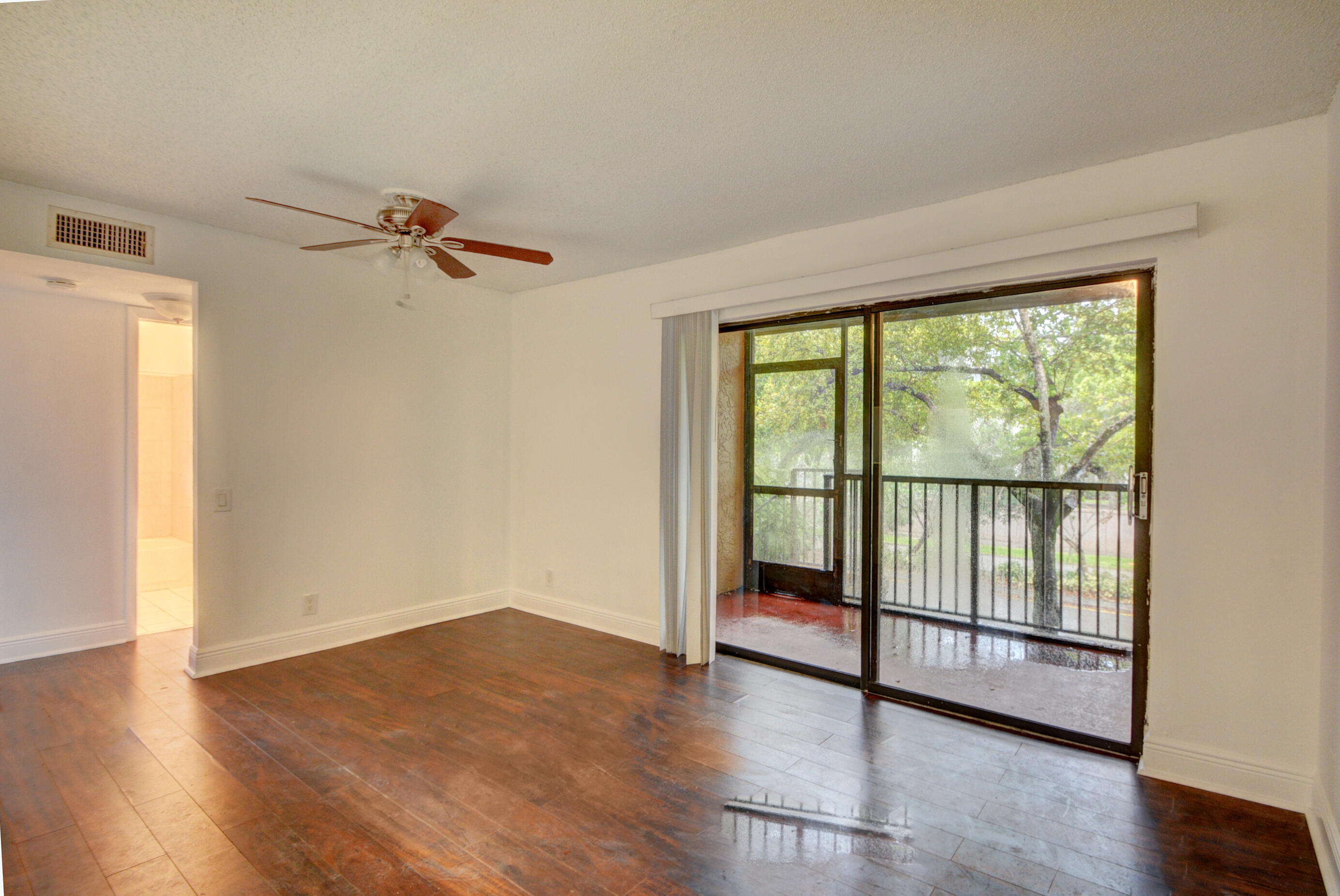 ARBOR KEYS CONDO - Residential