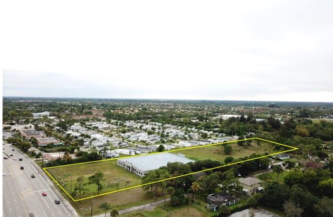 MIDLAND COMMONS - Land