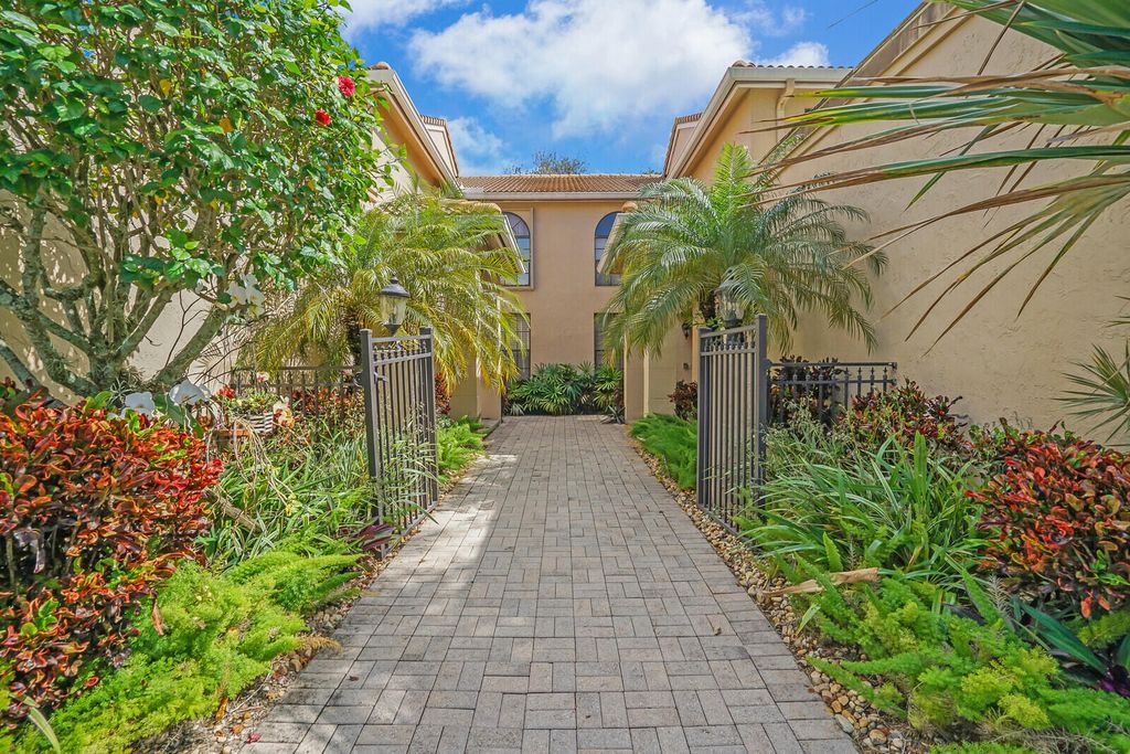 Photo of 6675 Montego Bay Boulevard #F, Boca Raton, FL 33433 (MLS # R10961974)