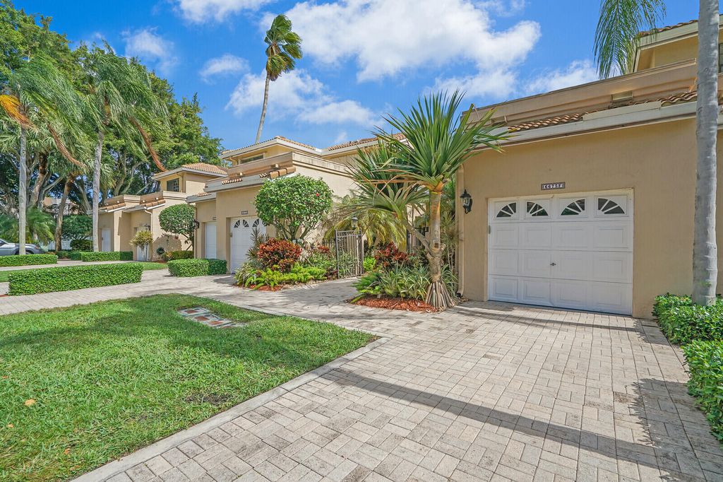Photo of 6675 Montego Bay Boulevard #F, Boca Raton, FL 33433 (MLS # R10961974)
