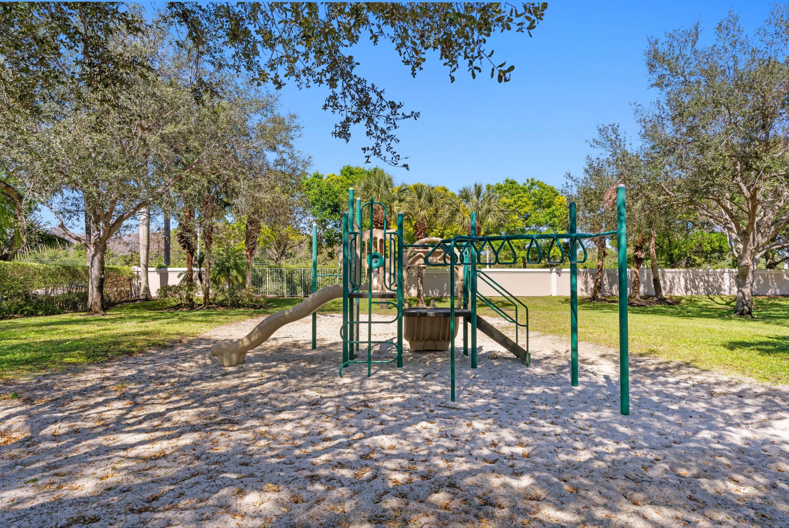 CEDAR CREEK RANCH - Residential