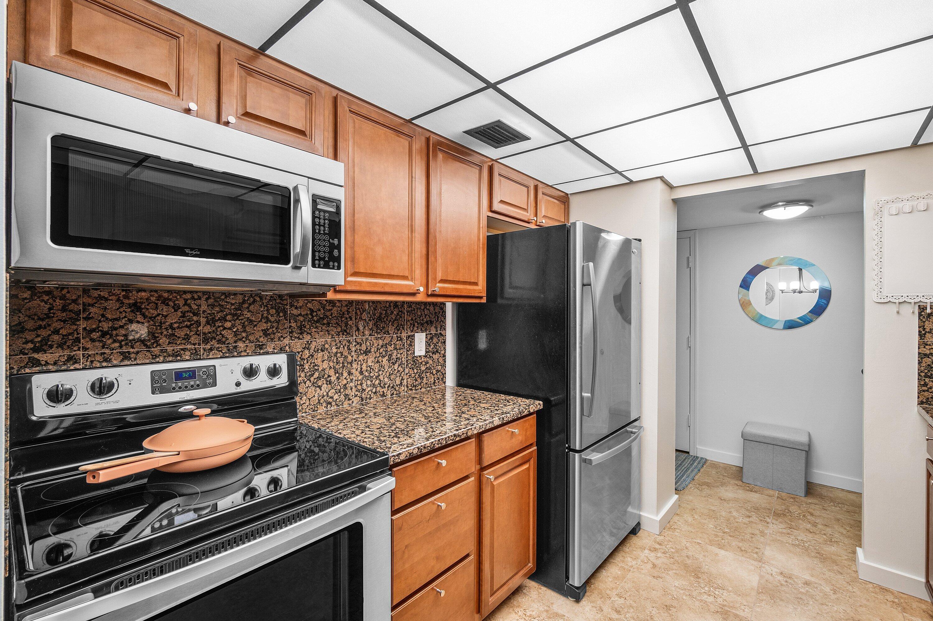 TIERRA DEL MAR CONDO - Residential