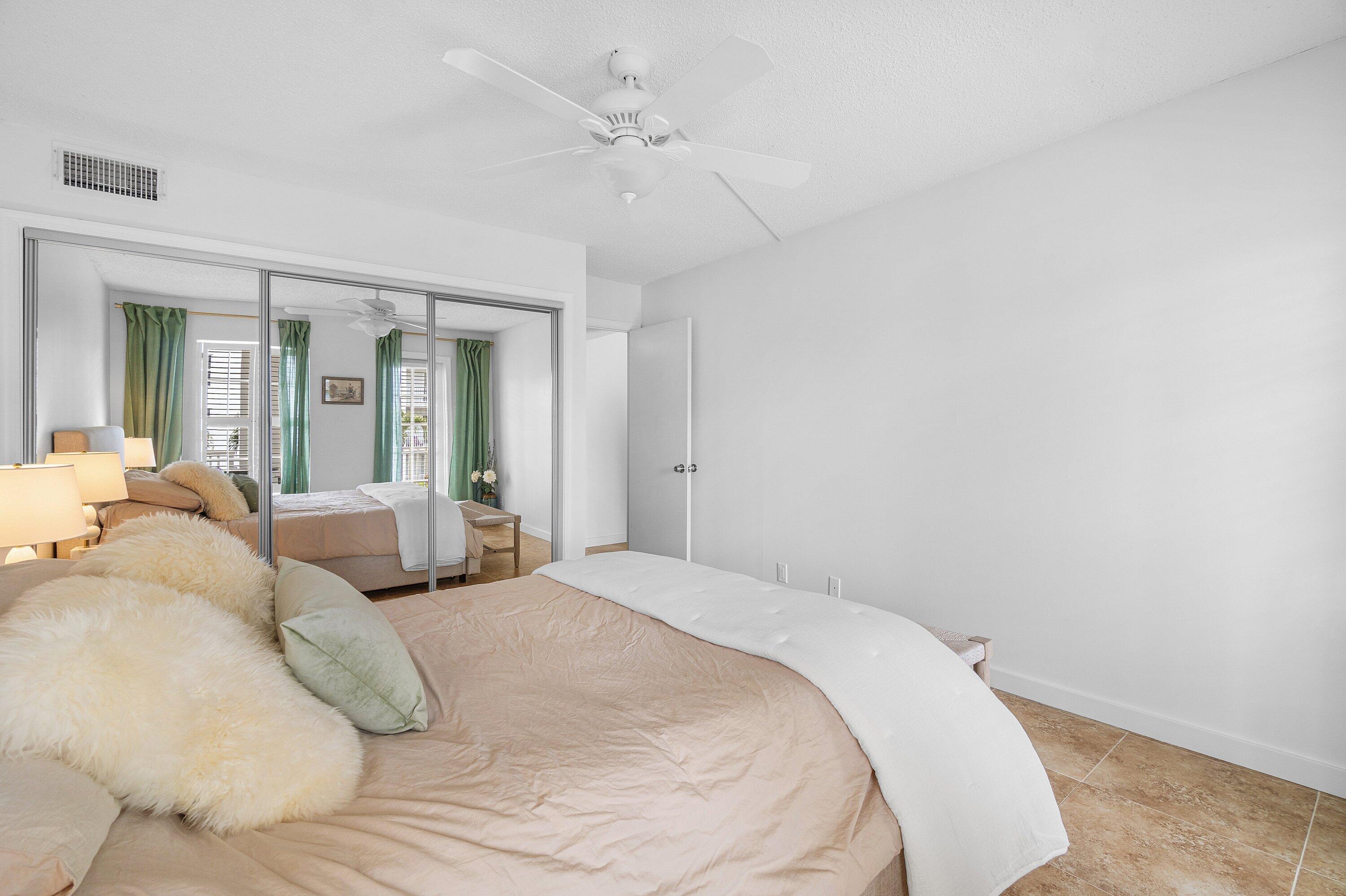 TIERRA DEL MAR CONDO - Residential