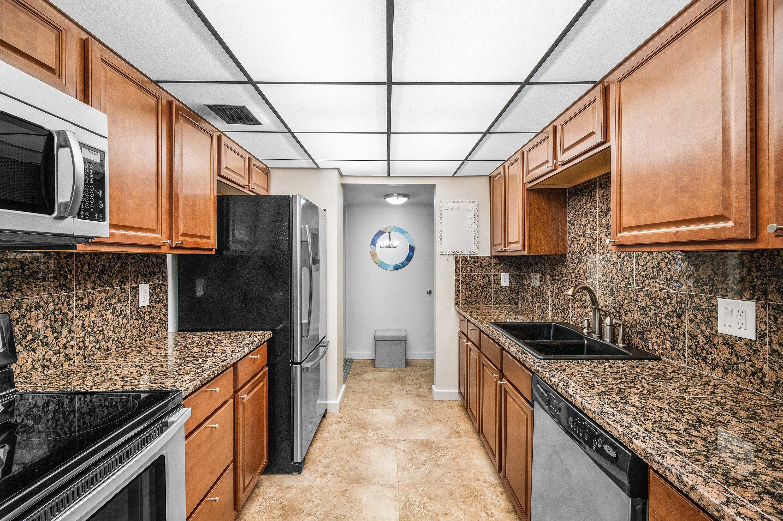 TIERRA DEL MAR CONDO - Residential