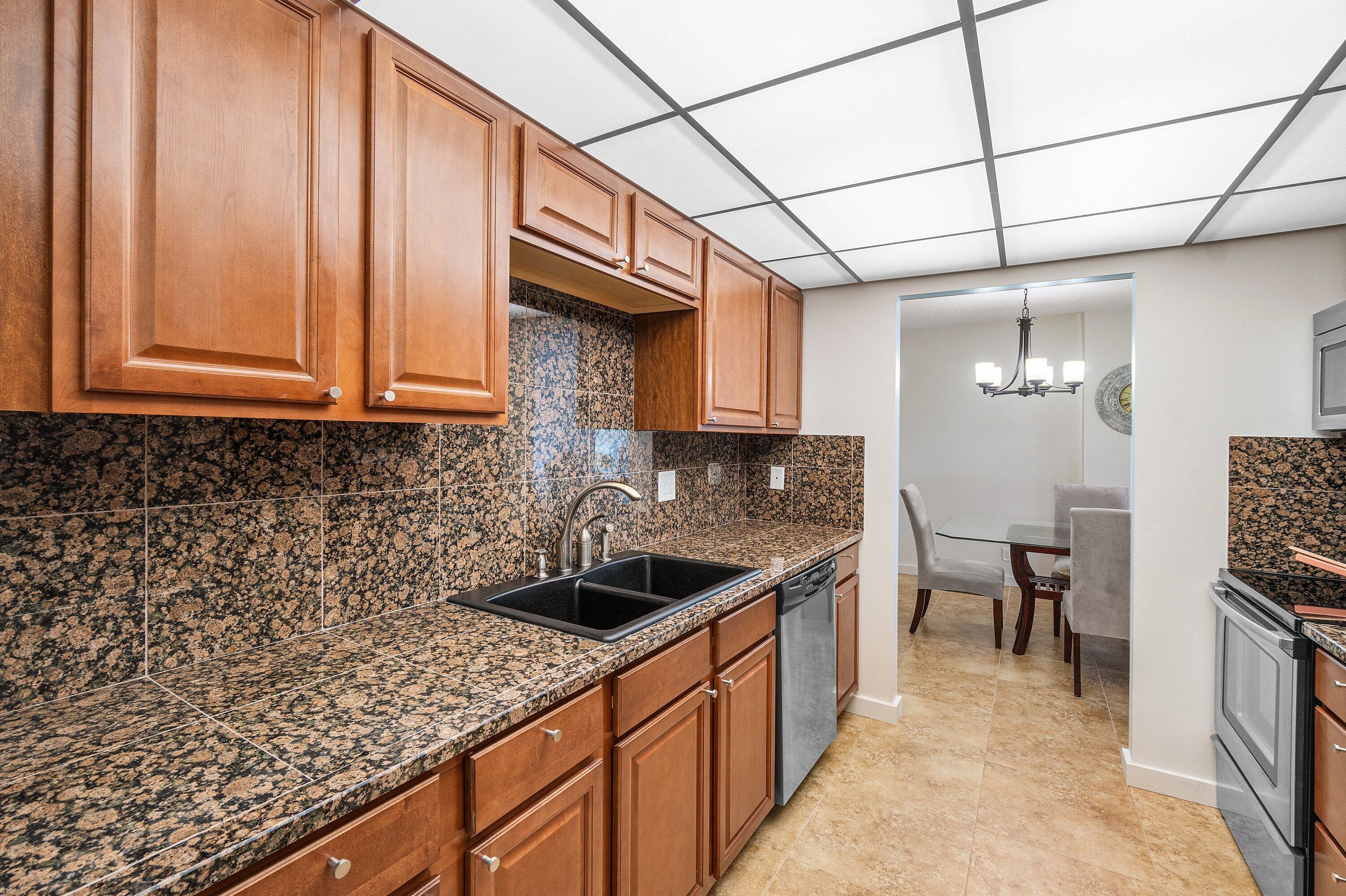 TIERRA DEL MAR CONDO - Residential