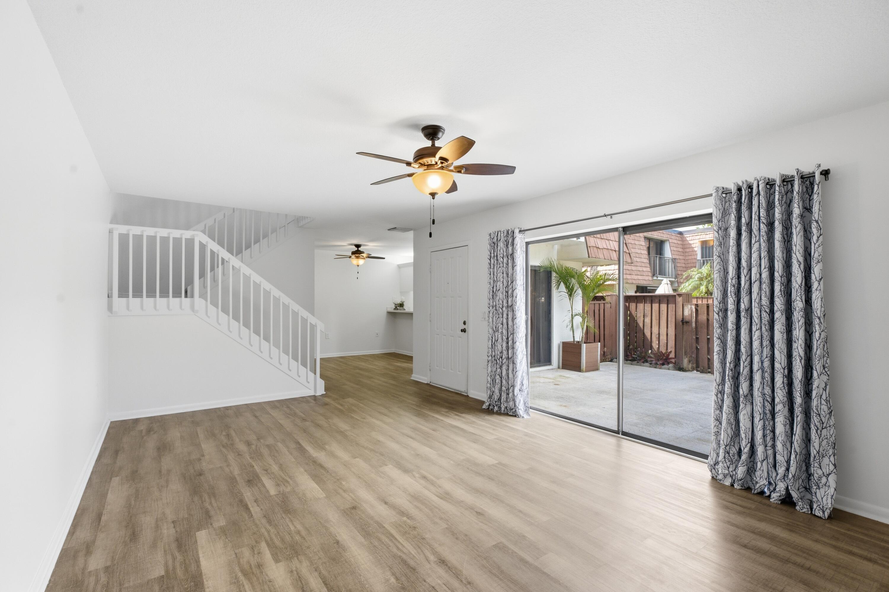 3733 SW Sunset Trace Circle
