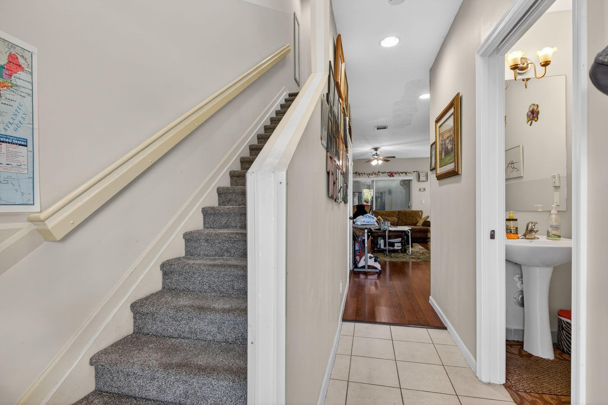 FORDS MANOR - Residential