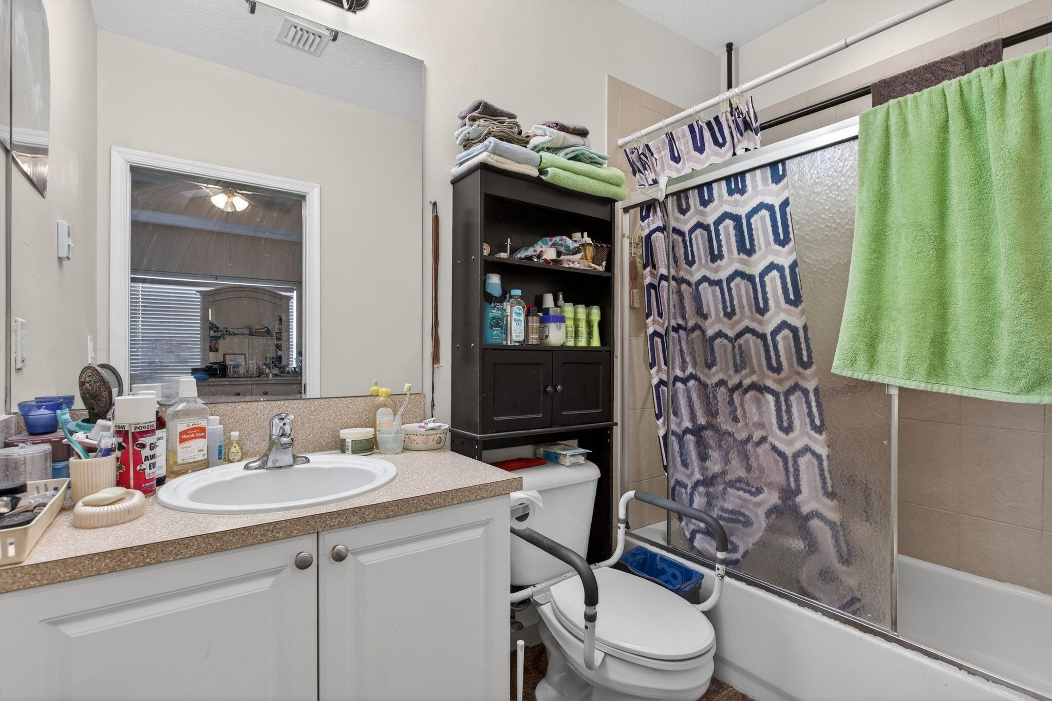 FORDS MANOR - Residential