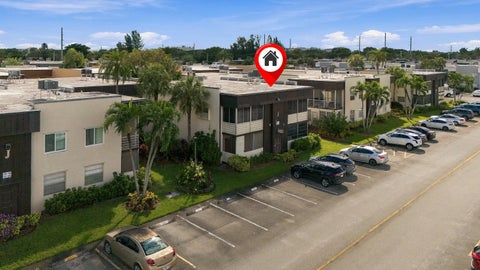 Tiny photo for 447 BURGUNDY J #J, Delray Beach, FL 33484 (MLS # B26088076)