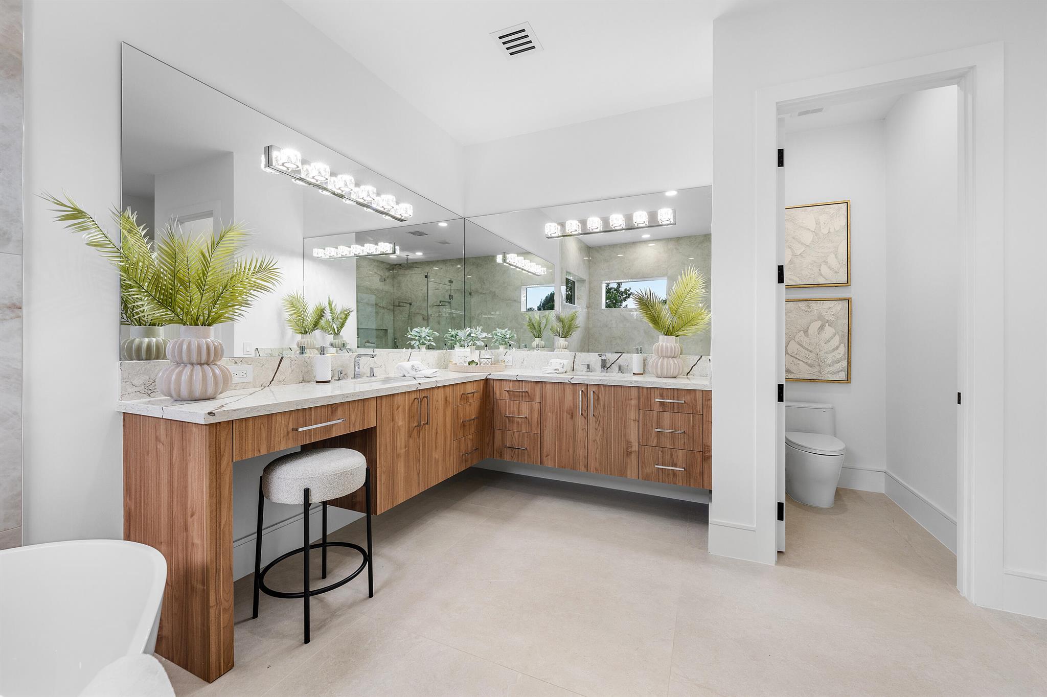 ATLANTIS - Residential