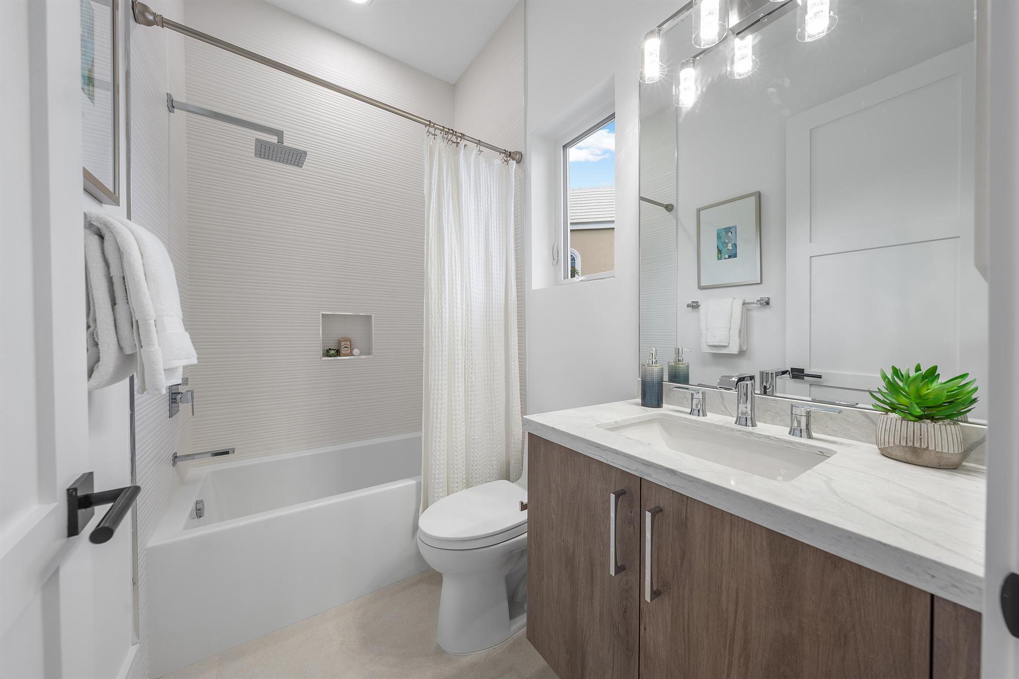 ATLANTIS - Residential