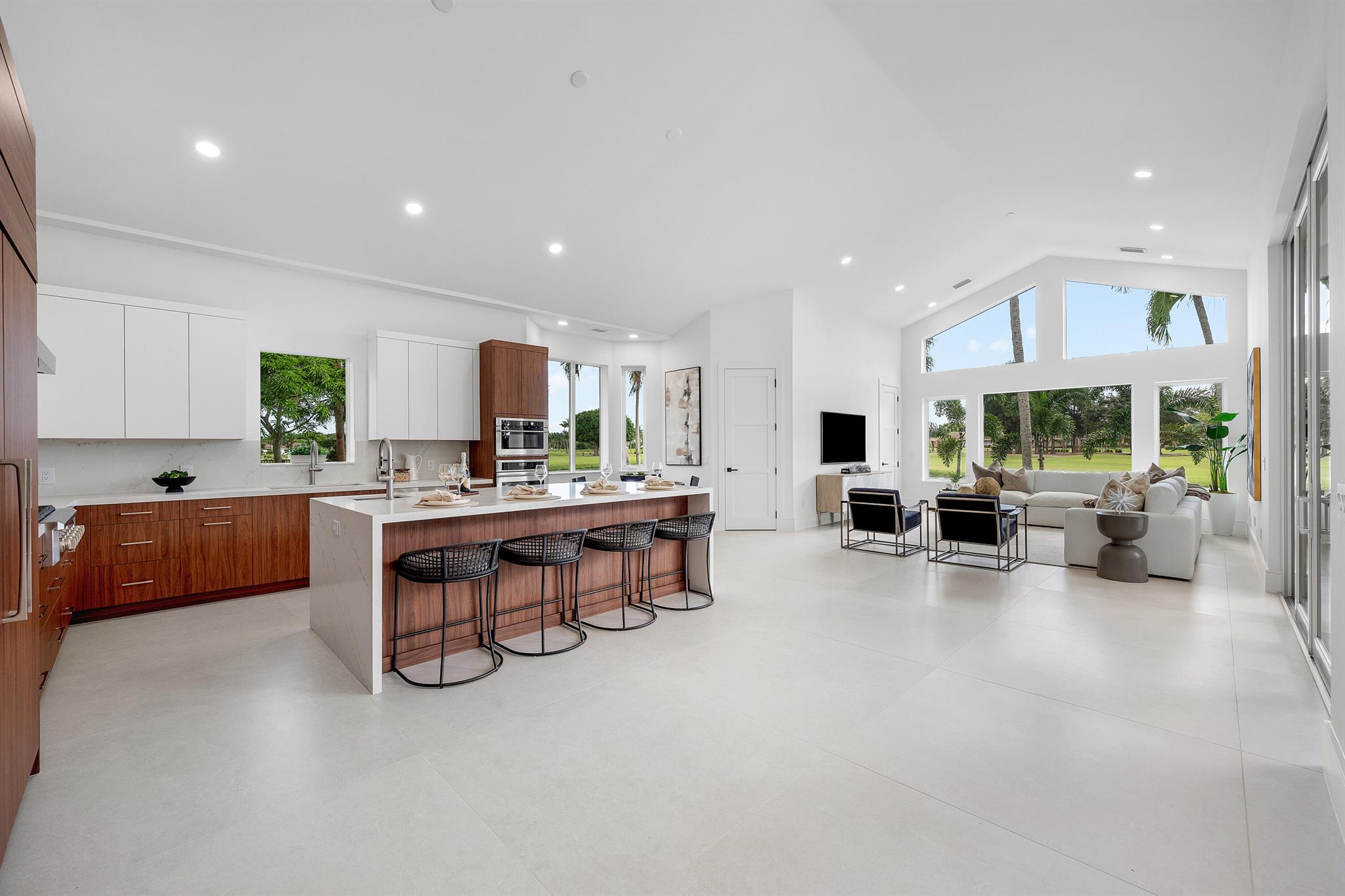 ATLANTIS - Residential